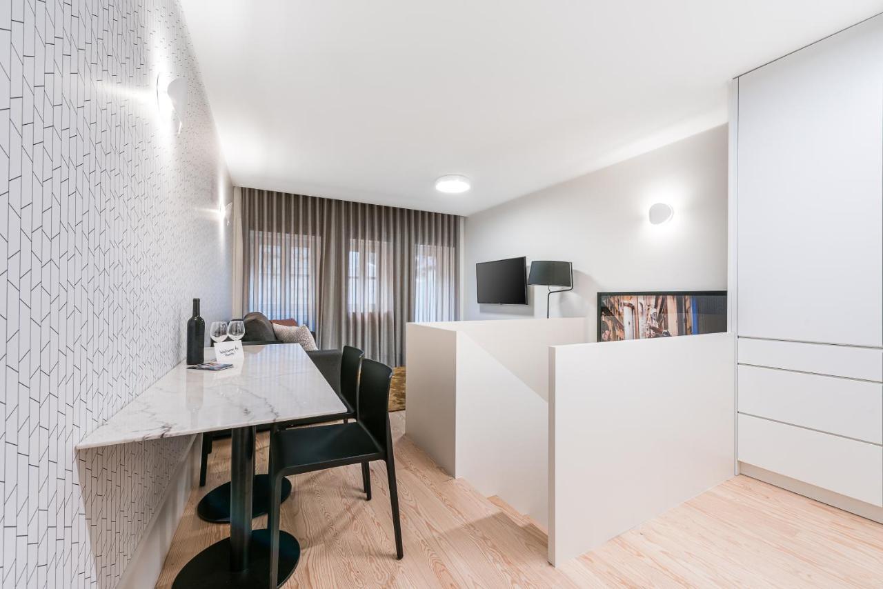 Door 65 - Historical Center Apartments Porto Zewnętrze zdjęcie